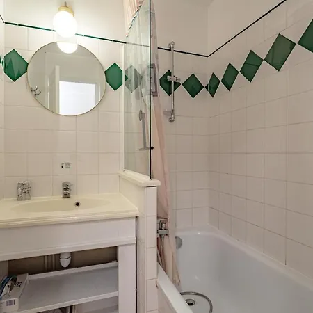 Apartment Jolie T2 Dans Arboree Avec Piscine